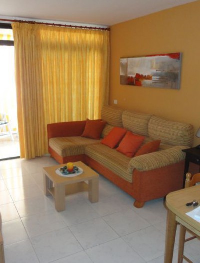 Apartment in Arona